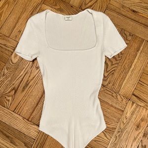 Abercrombie white ribbed body suit